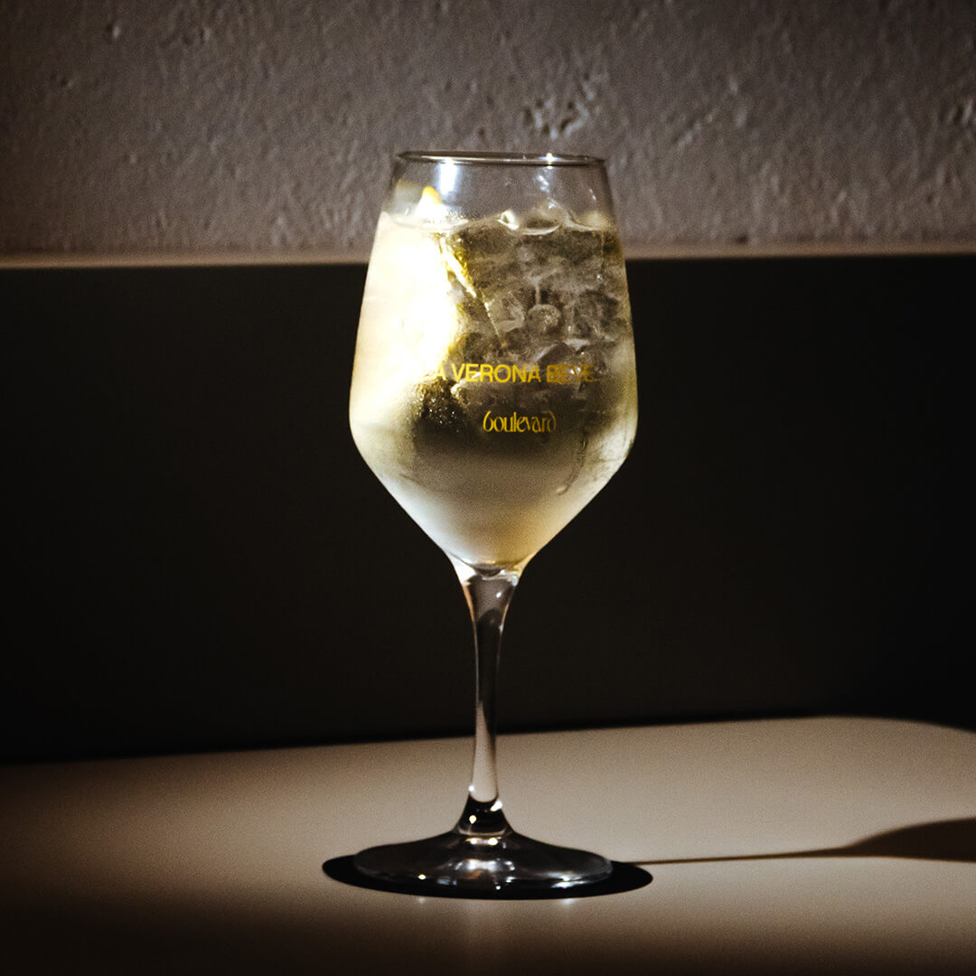 1.Spritz bianco